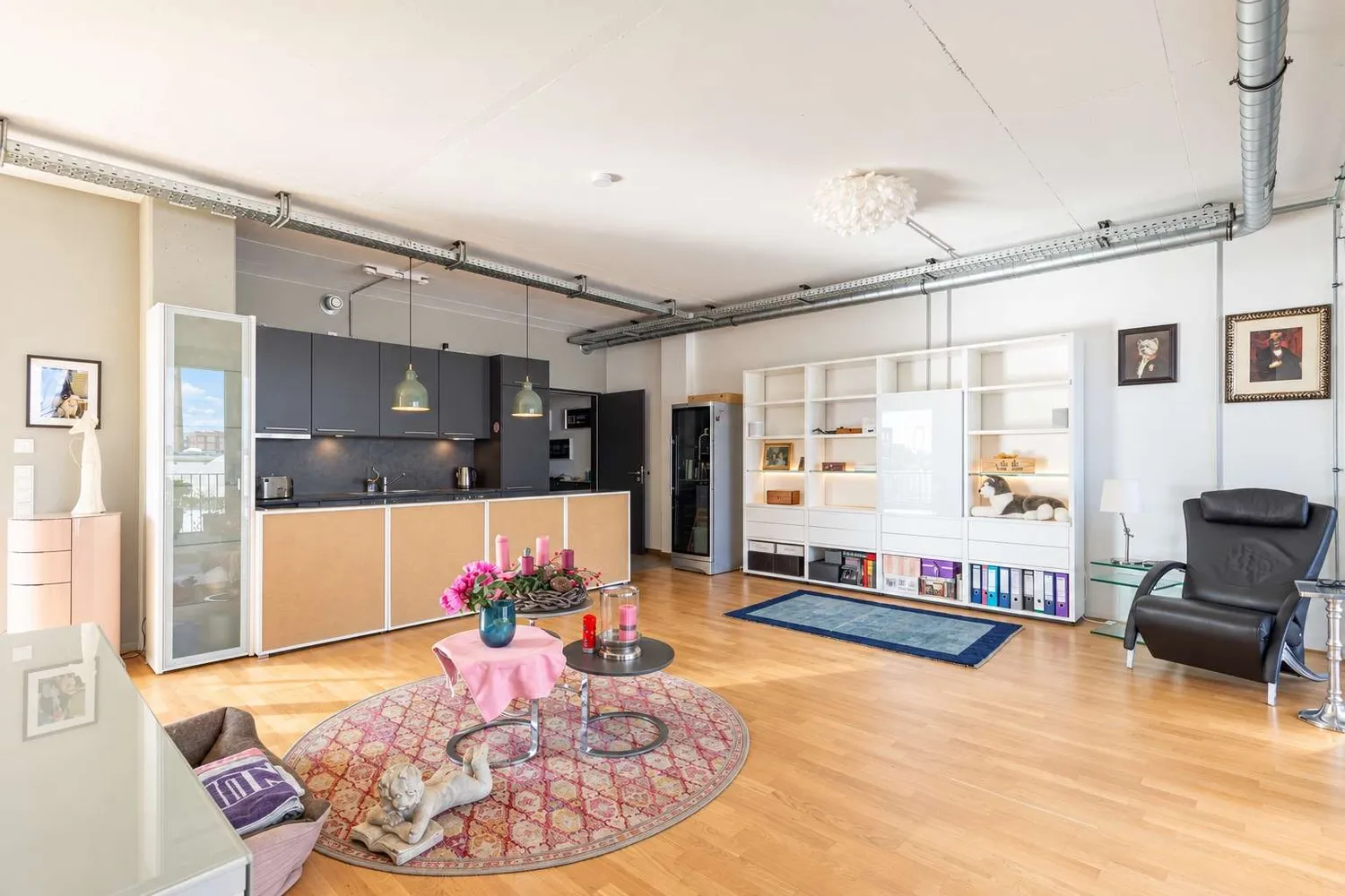 1 room apartment with 119 m² in Bremen – Photo 3