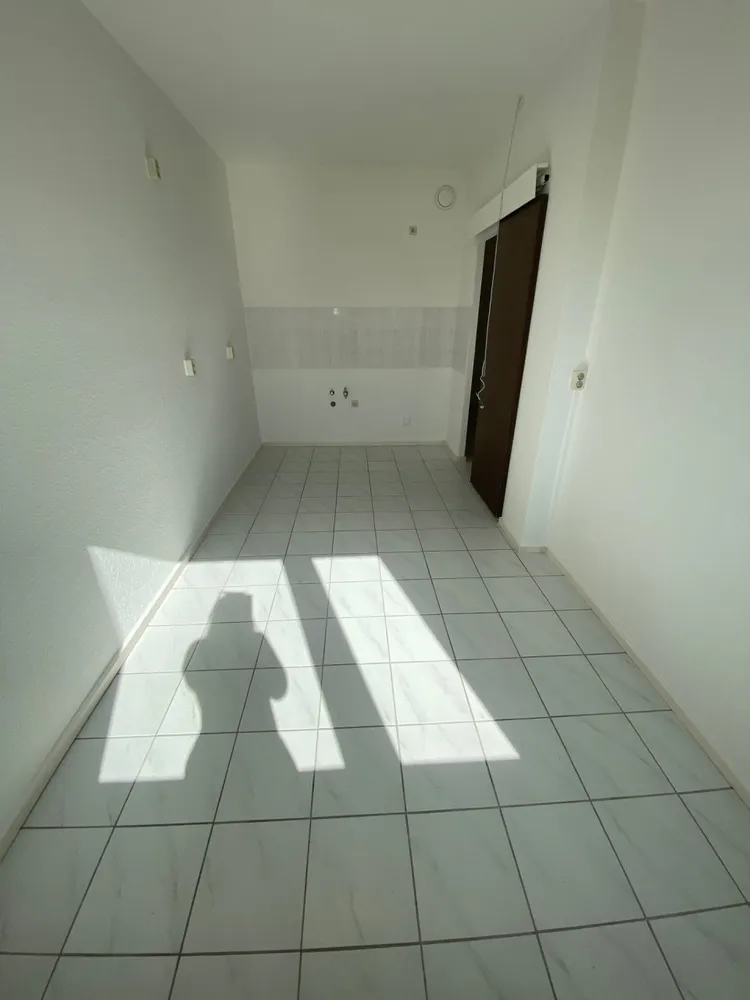 2 Zimmer Wohnung mit 57 m² in Halle (Saale) – Bild 5