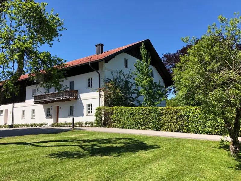 7 Zimmer Haus mit 470 m² in Freising – Bild 2