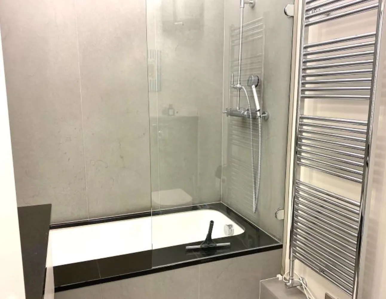 2 Zimmer Wohnung mit 79 m² in Hamburg – Bild 3