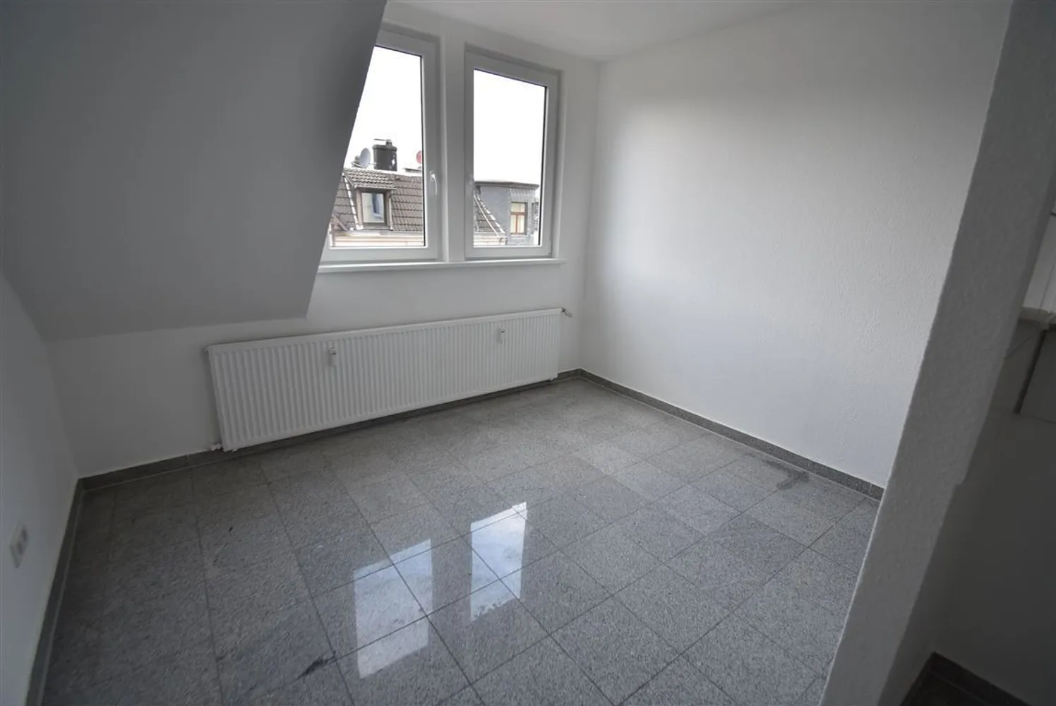 2 Zimmer Wohnung mit 68 m² in Essen – Bild 4