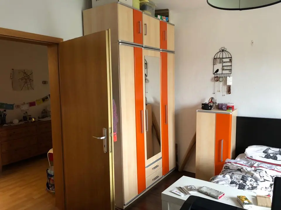 4 Zimmer Wohnung mit 104 m² in Bochum – Bild 2