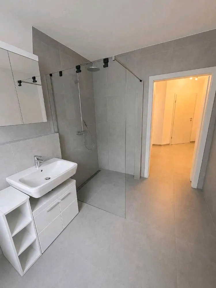 3 Zimmer Wohnung mit 74 m² in Düsseldorf – Bild 6