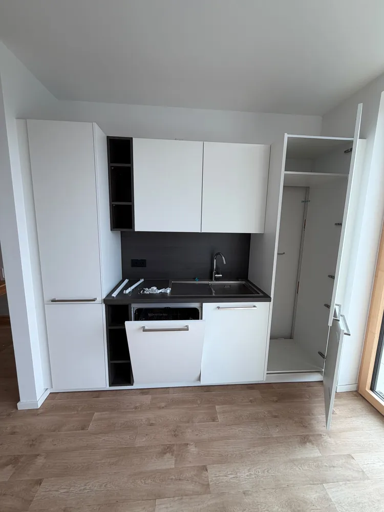 4 Zimmer Wohnung mit 150 m² in Berlin – Bild 11