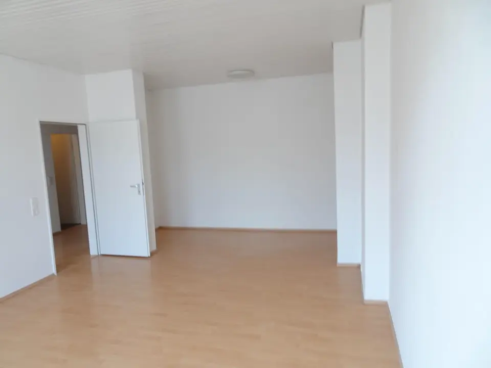 3 Zimmer Wohnung mit 100 m² in Bremerhaven – Bild 2