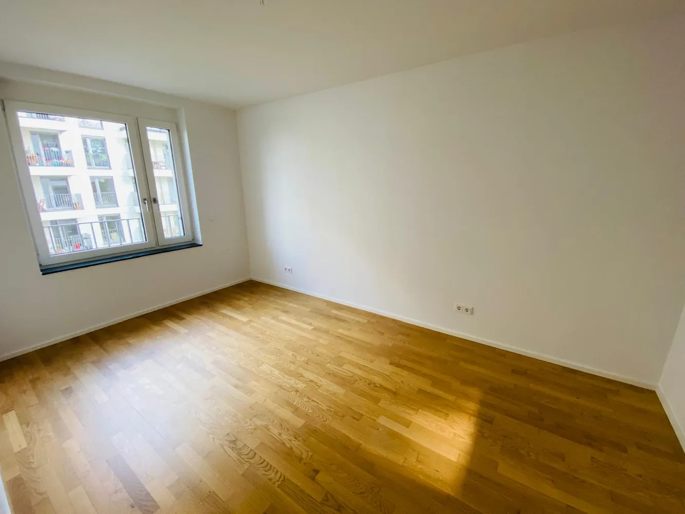 2 Zimmer Wohnung mit 61 m² in Berlin – Bild 3