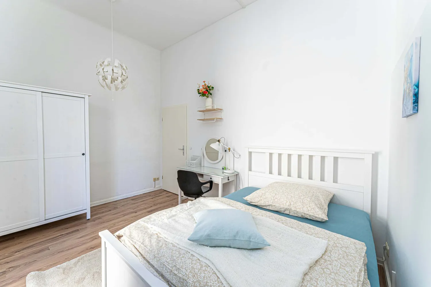 Shared room with 12 m² in Berlin – Photo 2