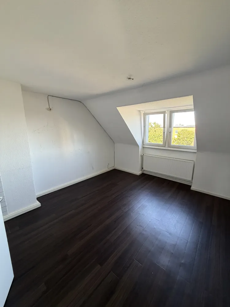 2 Zimmer Wohnung mit 55 m² in Düsseldorf – Bild 3