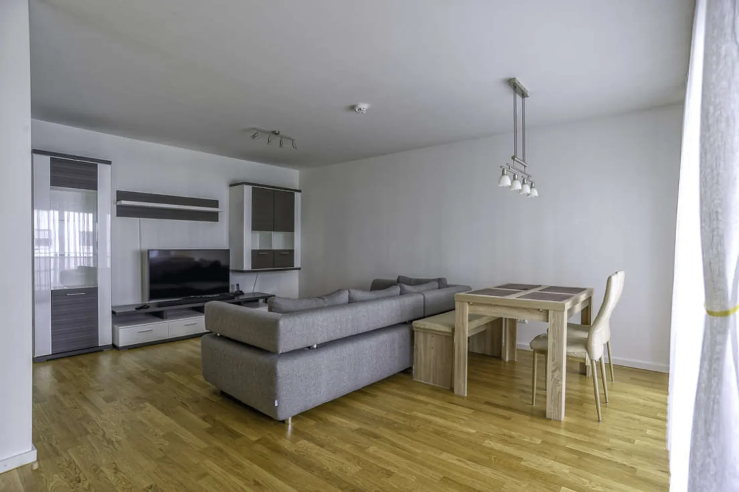 2 room apartment with 63 m² in Munich – Photo 2