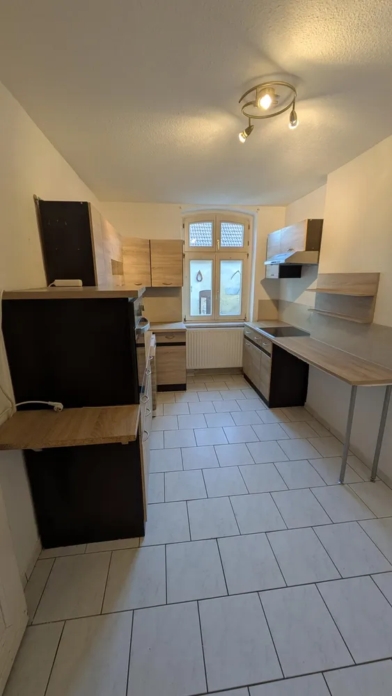 4 Zimmer Wohnung mit 125 m² in Halberstadt – Bild 2
