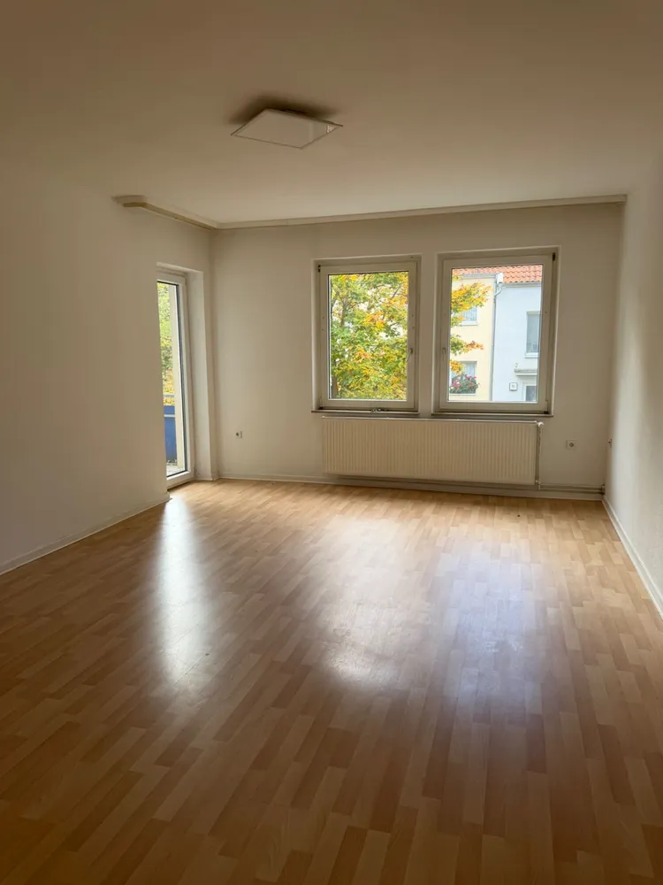 2 Zimmer Wohnung mit 65 m² in Detmold – Bild 5