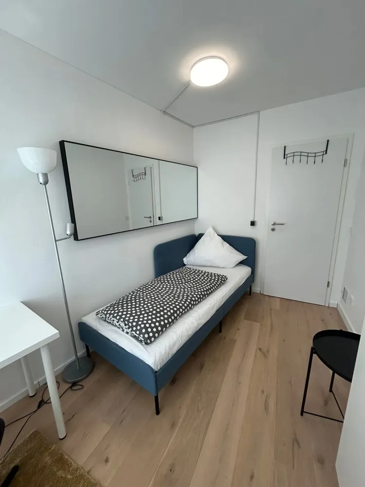 Shared room with 10 m² in Munich – Photo 8