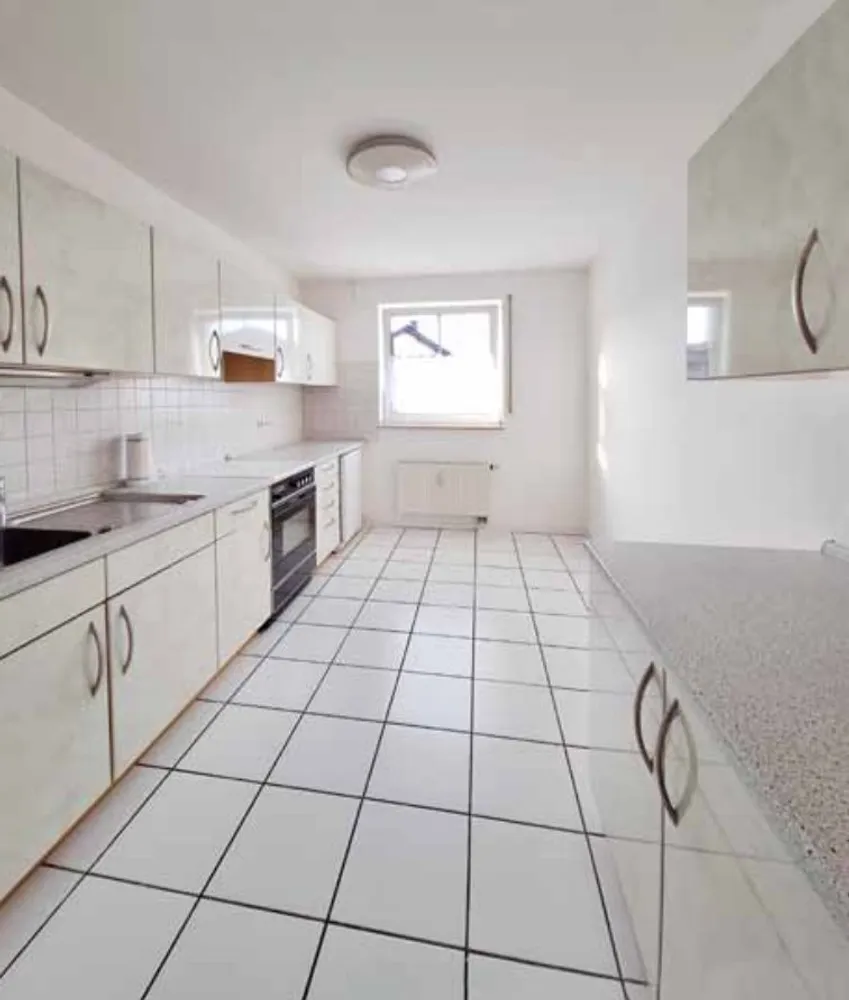 3 Zimmer Wohnung mit 90 m² in Köln – Bild 2