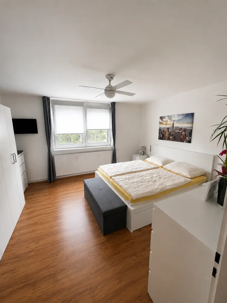 2 Zimmer Wohnung mit 71 m² in Mönchengladbach – Bild 4