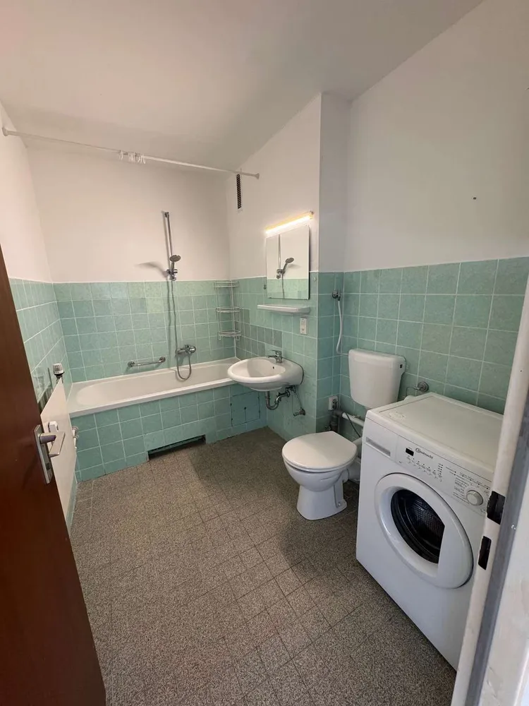 3 room apartment with 80 m² in Munich – Photo 3
