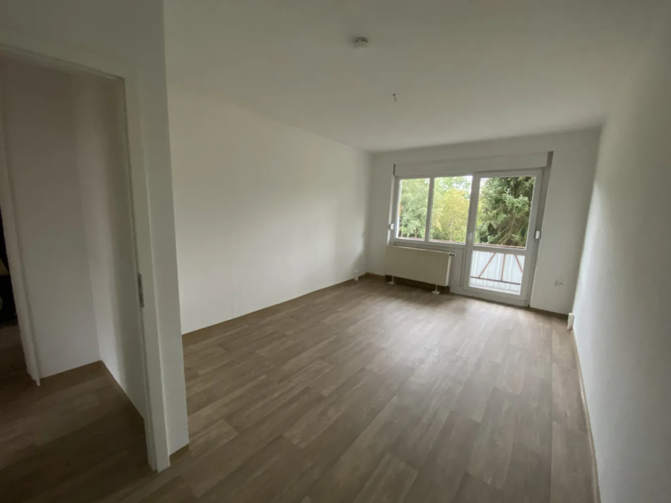 4 Zimmer Wohnung mit 75 m² in Suhl – Bild 9