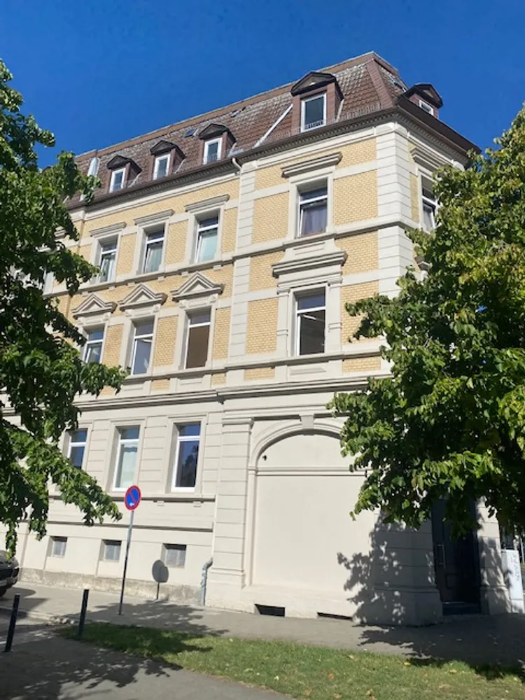 4 Zimmer Wohnung mit 110 m² in Braunschweig – Bild 1