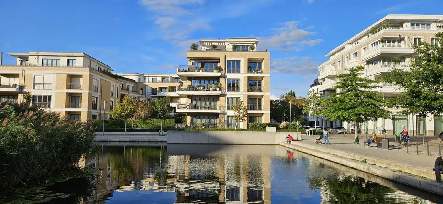 4 Zimmer Wohnung mit 140 m² in Düsseldorf – Bild 1