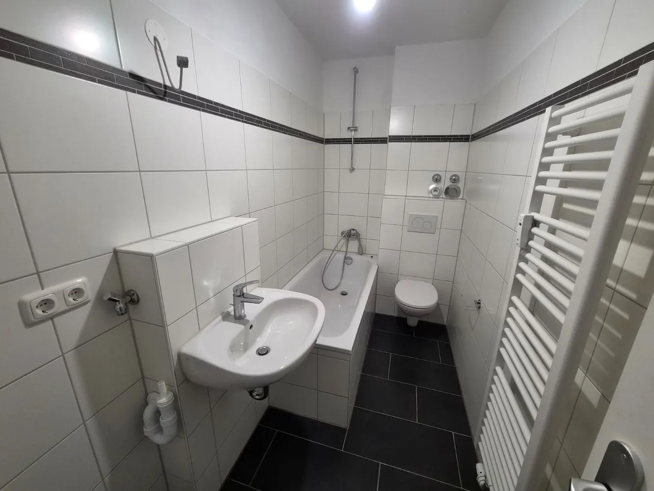 2 Zimmer Wohnung mit 49 m² in Augsburg – Bild 4