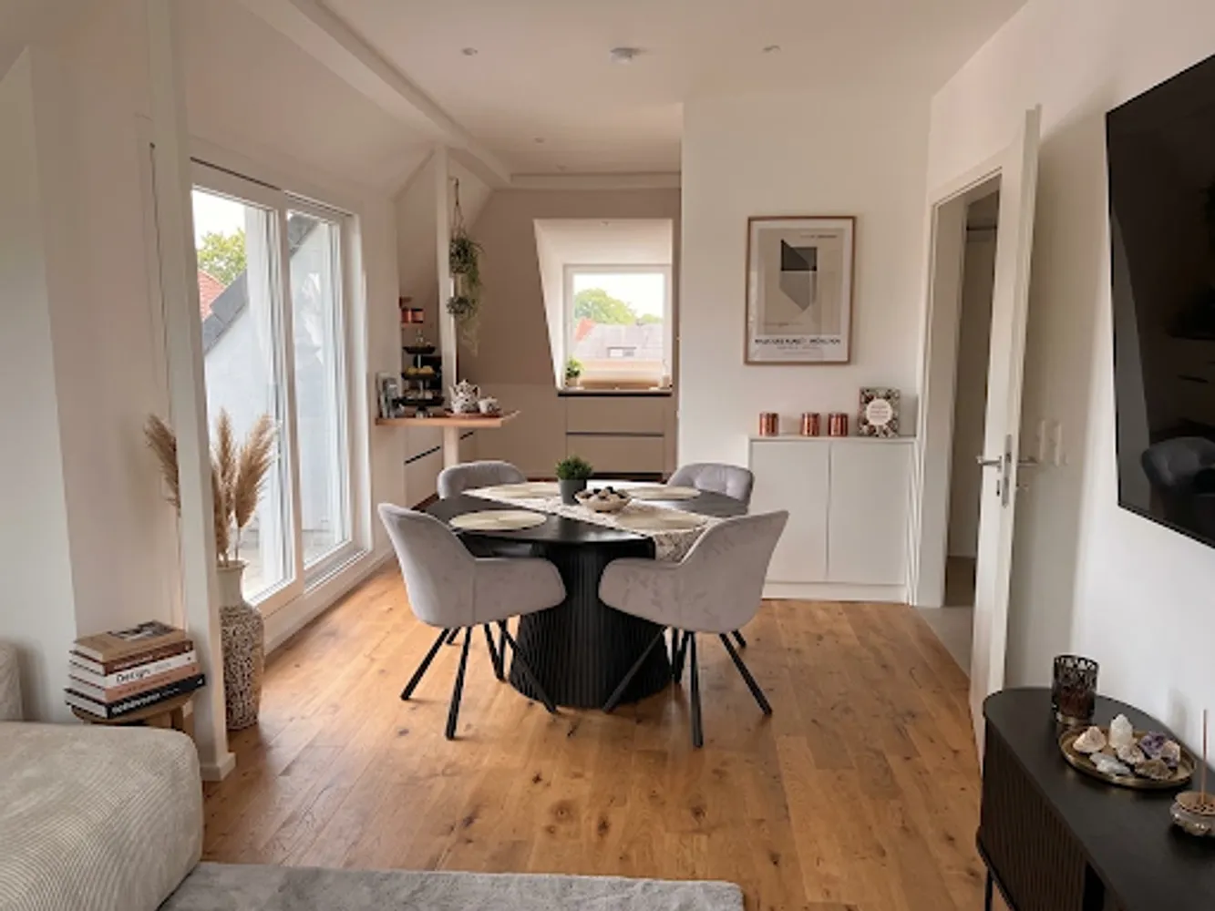 4 Zimmer Wohnung mit 87 m² in München – Bild 1