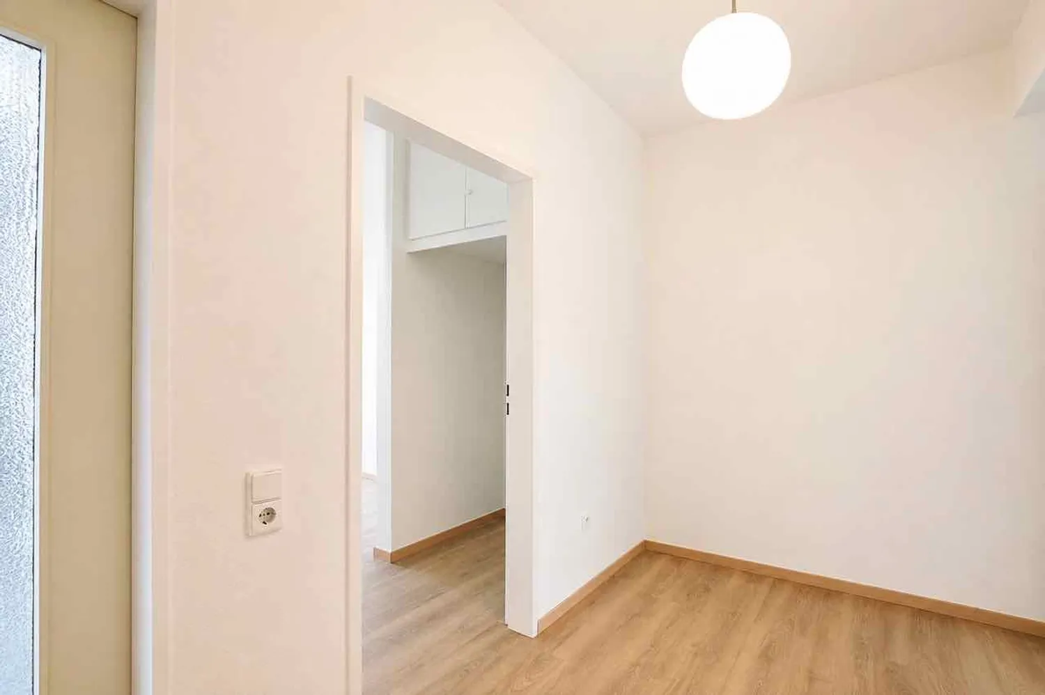 2 Zimmer Wohnung mit 75 m² in Köln – Bild 6