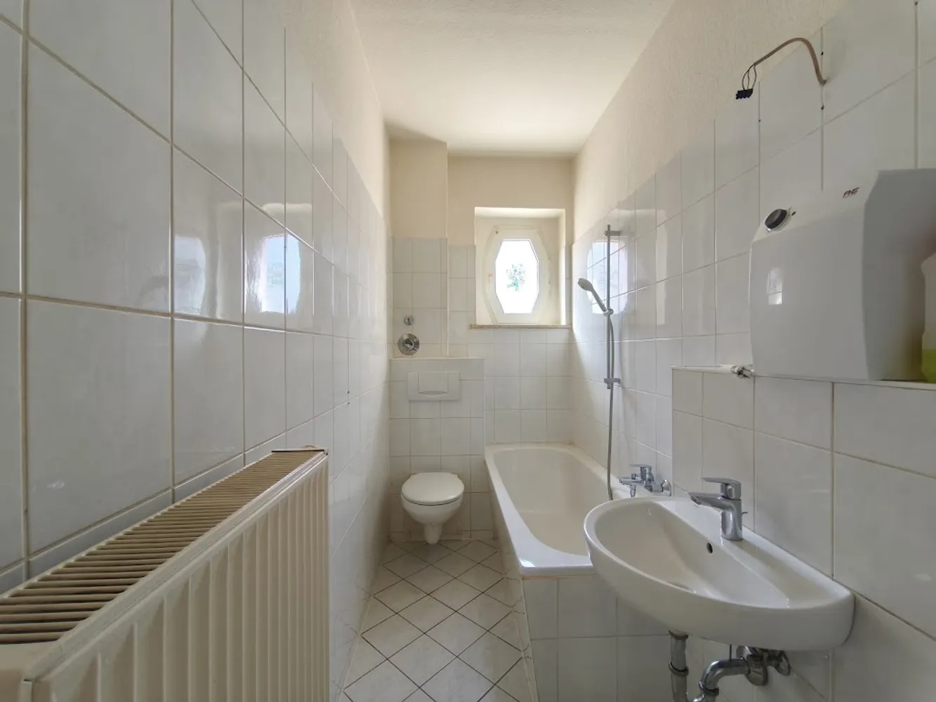 2 Zimmer Wohnung mit 50 m² in Halle (Saale) – Bild 2