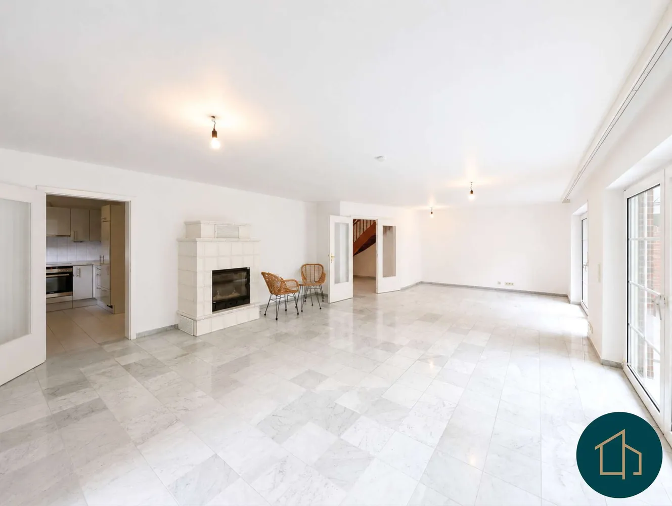 3 Zimmer Haus mit 140 m² in Hamburg – Bild 4