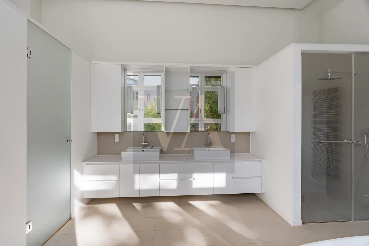 5 Zimmer Wohnung mit 328 m² in Berlin – Bild 4