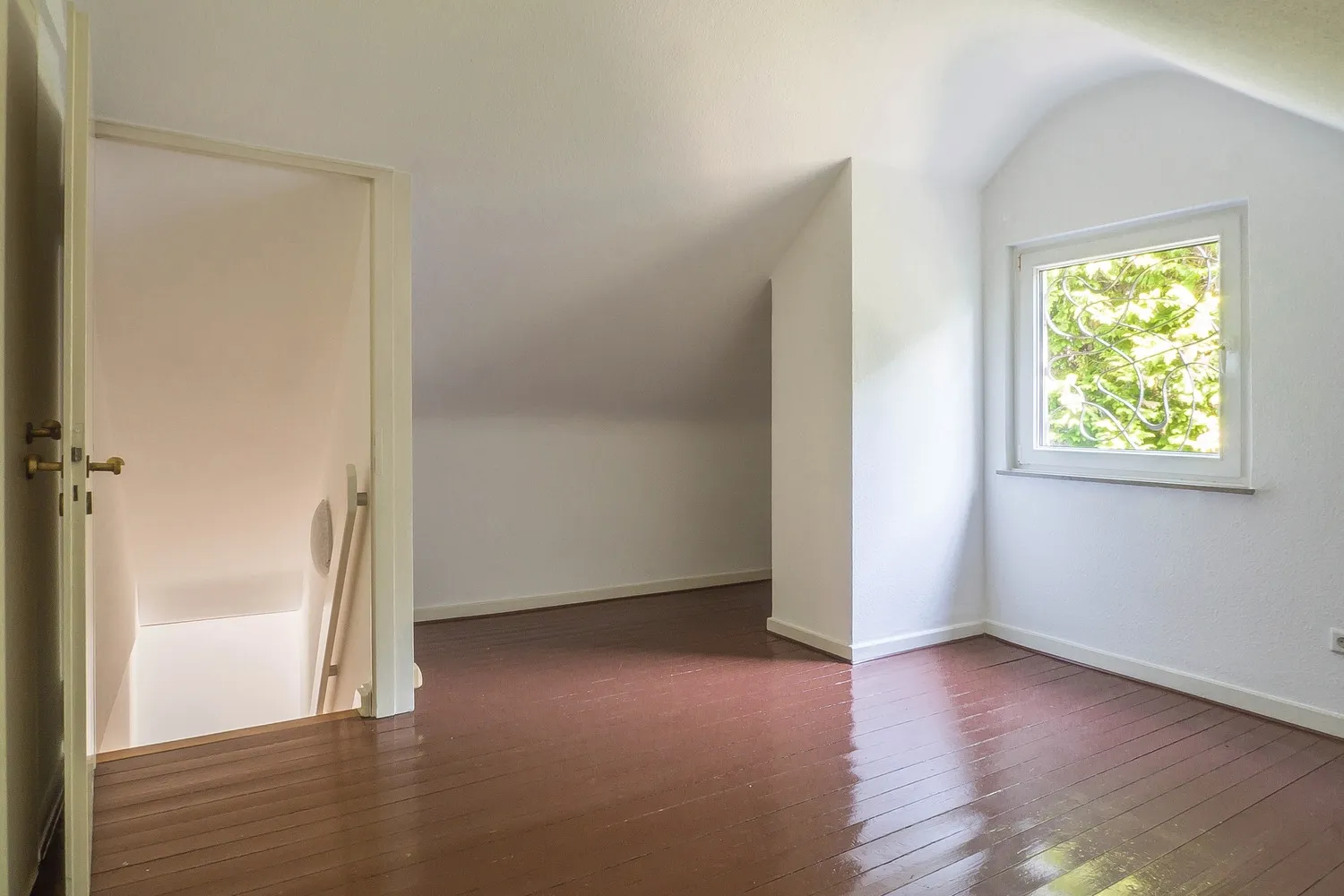 5 Zimmer Haus mit 140 m² in Düsseldorf – Bild 4