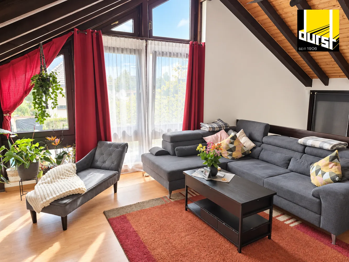 4 Zimmer Wohnung mit 107 m² in Mönchengladbach – Bild 1