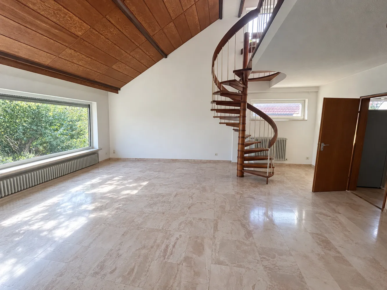 6 Zimmer Wohnung mit 132 m² in Göppingen – Bild 5