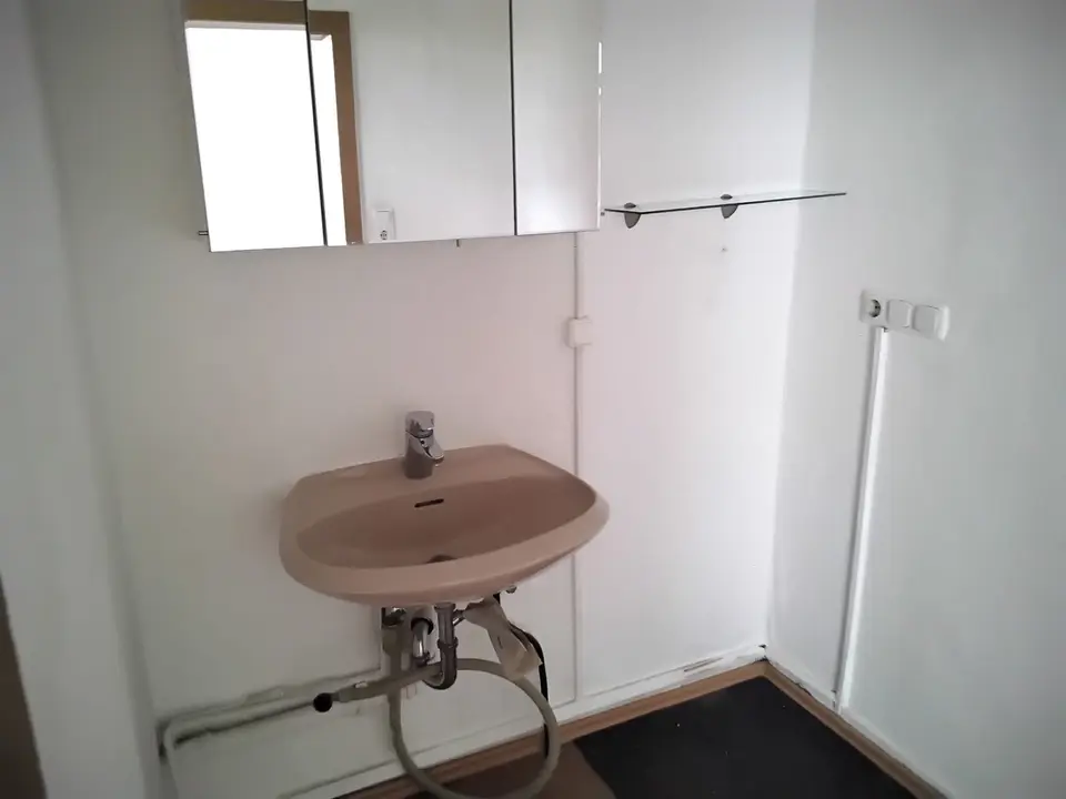 3 Zimmer Wohnung mit 83 m² in Sonneberg – Bild 4