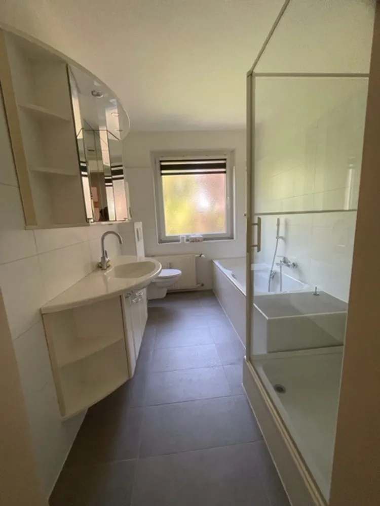 3 Zimmer Wohnung mit 95 m² in Essen – Bild 4
