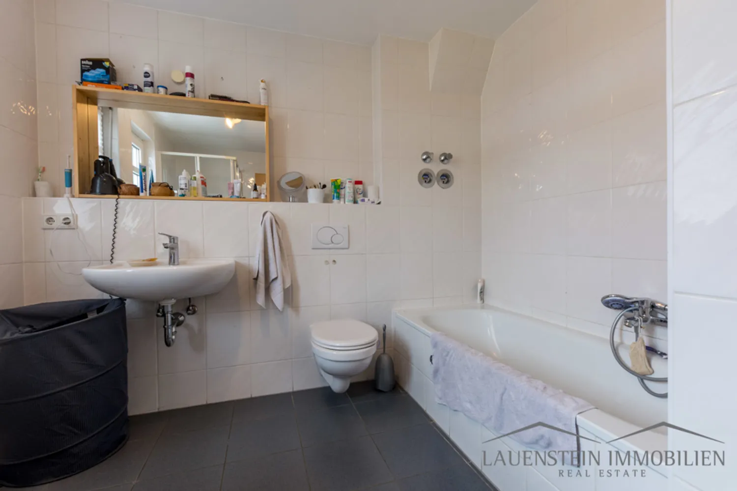 4 Zimmer Wohnung mit 105 m² in Wiesbaden – Bild 11