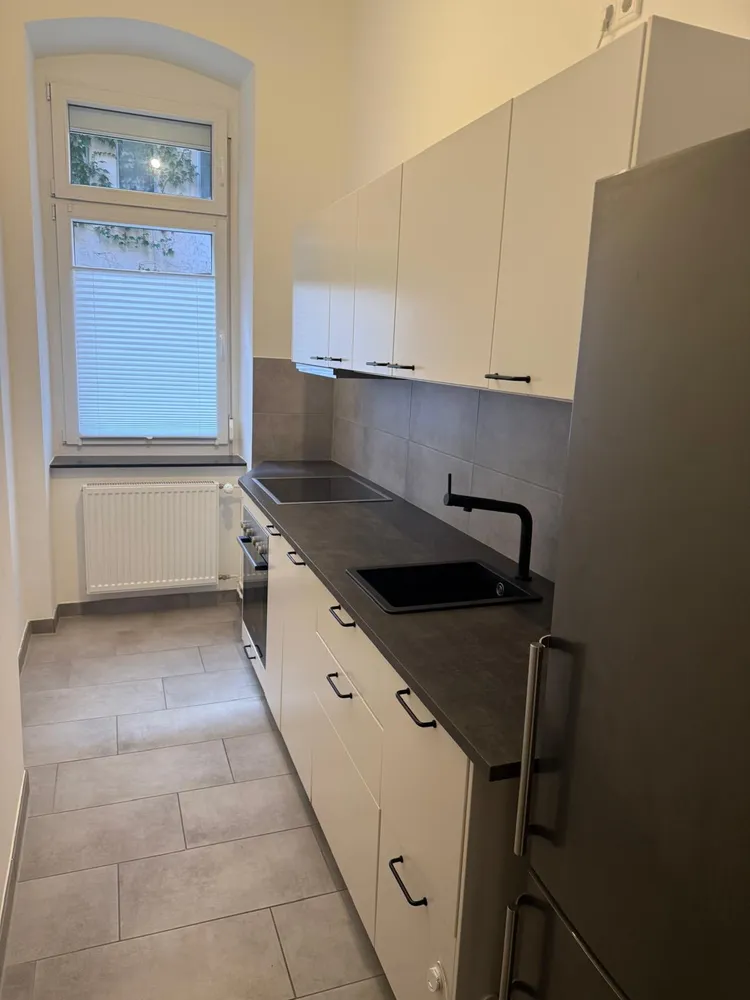 2 Zimmer Wohnung mit 75 m² in Berlin – Bild 8