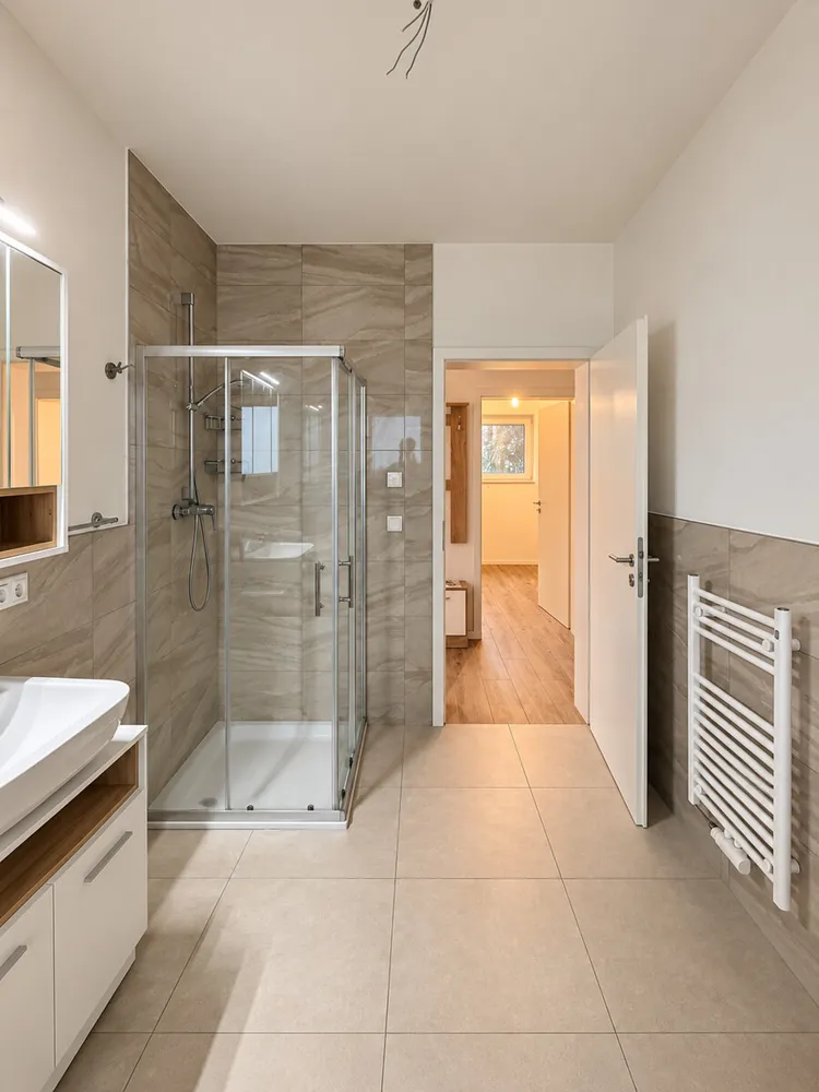 3 Zimmer Wohnung mit 92 m² in Hamburg – Bild 2