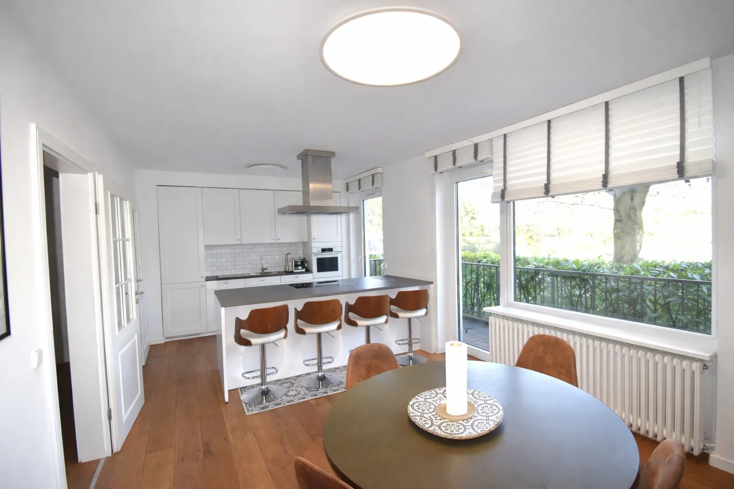 5 Zimmer Wohnung mit 181 m² in Düsseldorf – Bild 5