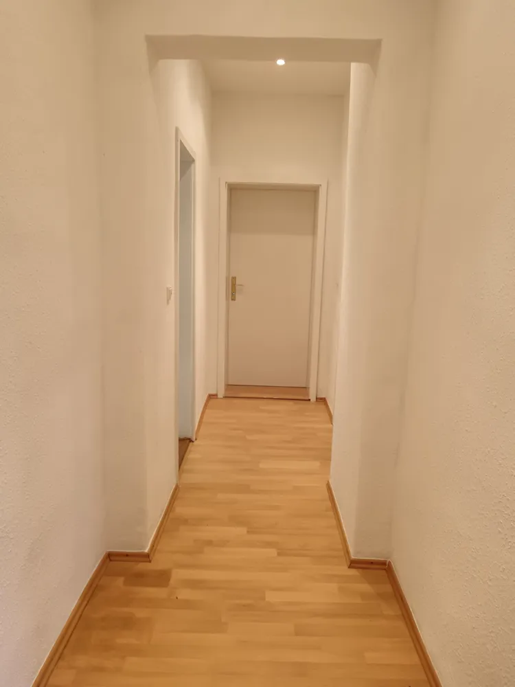 4 Zimmer Wohnung mit 90 m² in Hannover – Bild 2