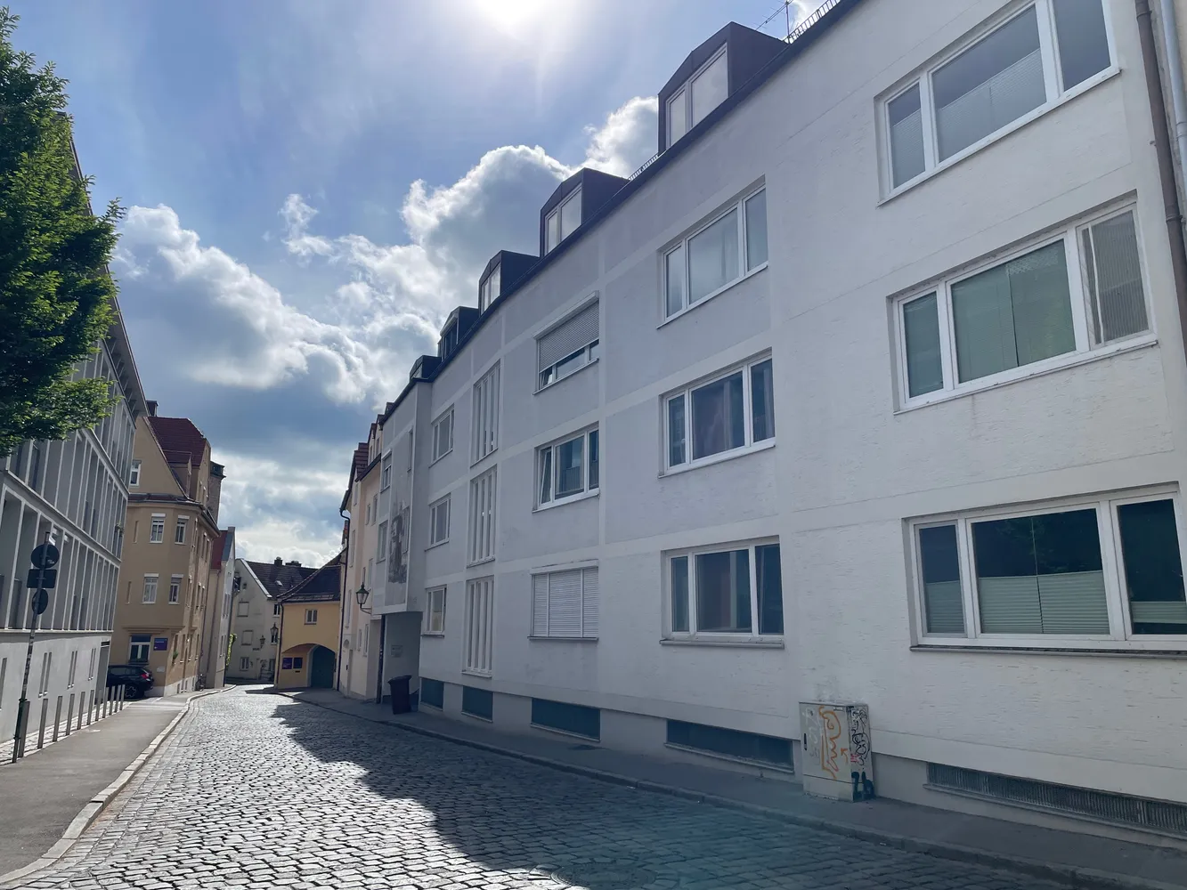 1 Zimmer Wohnung mit 25 m² in Augsburg – Bild 2