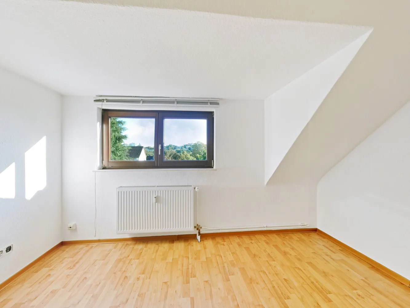 4 Zimmer Wohnung mit 85 m² in Marburg – Bild 2