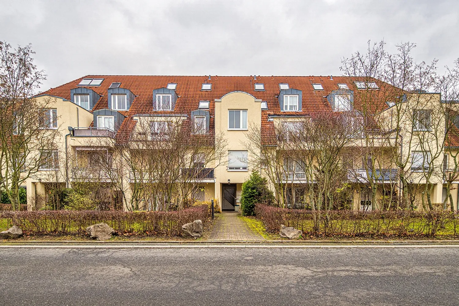 1 Zimmer Wohnung mit 40 m² in Dresden – Bild 1