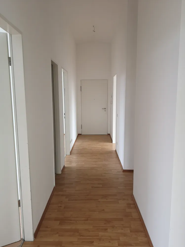 4 Zimmer Wohnung mit 119 m² in Halle (Saale) – Bild 4