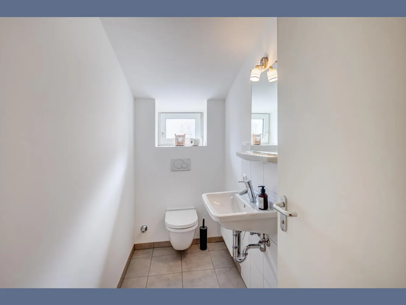 2 room apartment with 99 m² in Munich – Photo 11