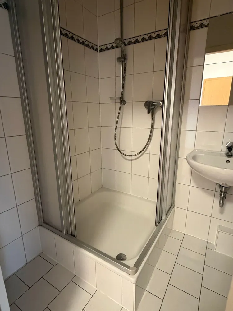 1 room apartment with 31 m² in Essen – Photo 10