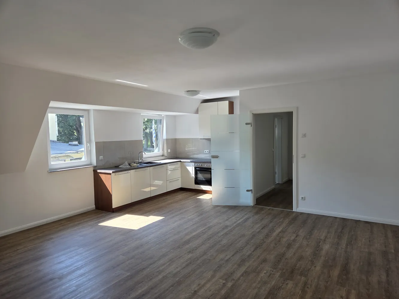 2 Zimmer Wohnung mit 65 m² in Hamburg – Bild 8