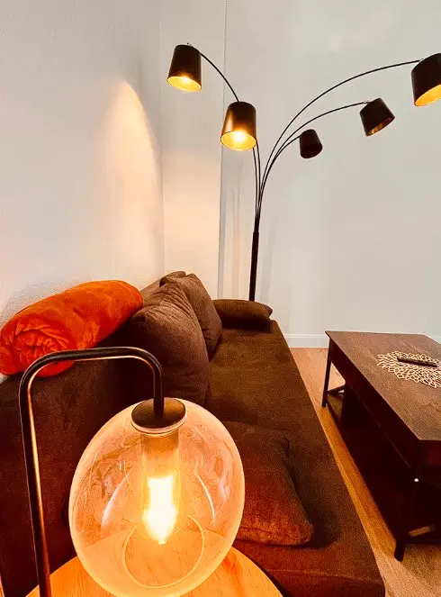 2 Zimmer Wohnung mit 54 m² in Köln – Bild 2