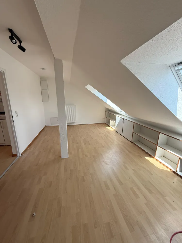 2 Zimmer Wohnung mit 62 m² in Aachen – Bild 4