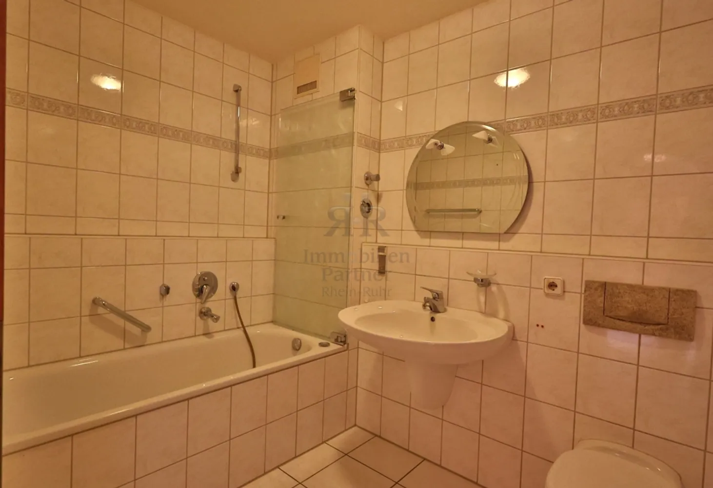 2 Zimmer Wohnung mit 66 m² in Duisburg – Bild 9