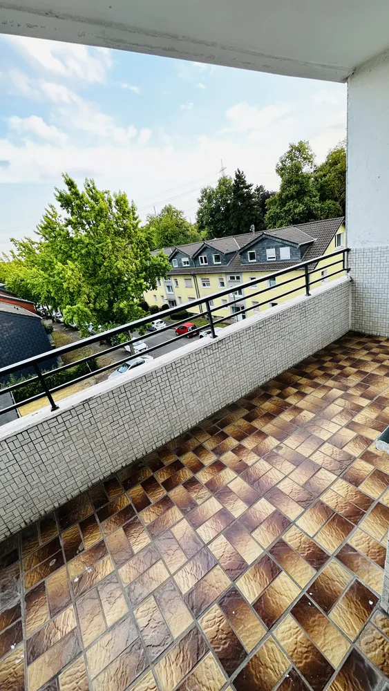 4 Zimmer Wohnung mit 72 m² in Duisburg – Bild 1