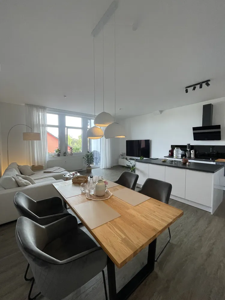 4 room apartment with 127 m² in Wiesbaden – Photo 1